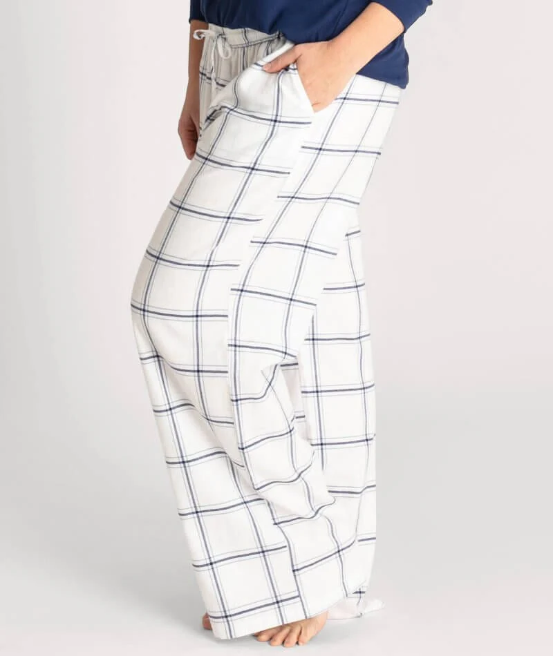 Ava & Audrey Amelia Brushed Cotton Pant - Ivory - Image 3