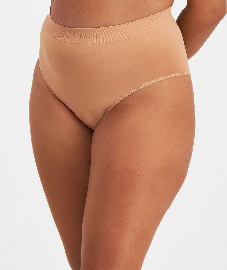 Bonds Bases Seamless Full Brief - Blush Latte - Image 3