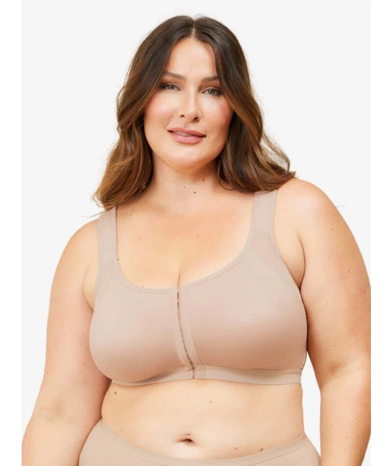 Leading Lady The Moira Front-Close Wirefree Posture Bra - Sand