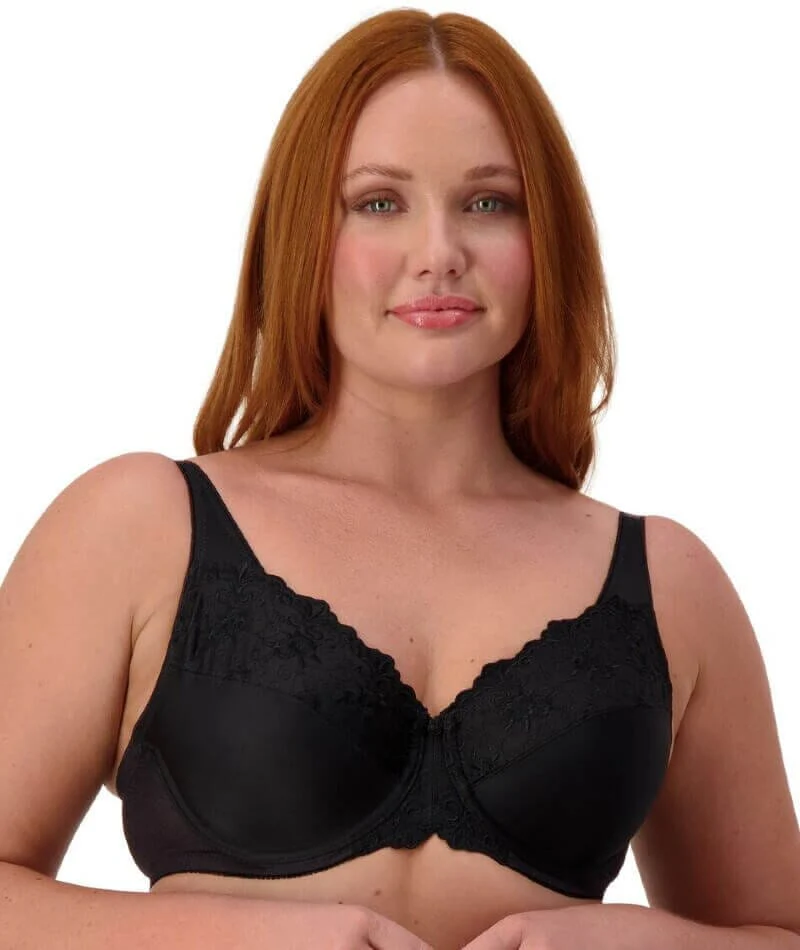 Triumph Embroidered Minimizer Bra - Black - Image 3