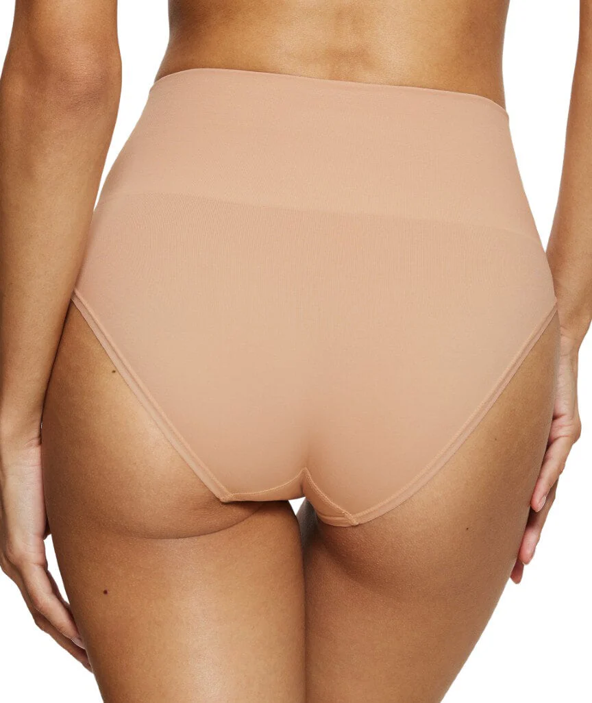 Triumph Soft Sculpt Bandeau Maxi Brief - Neutral Beige - Image 2