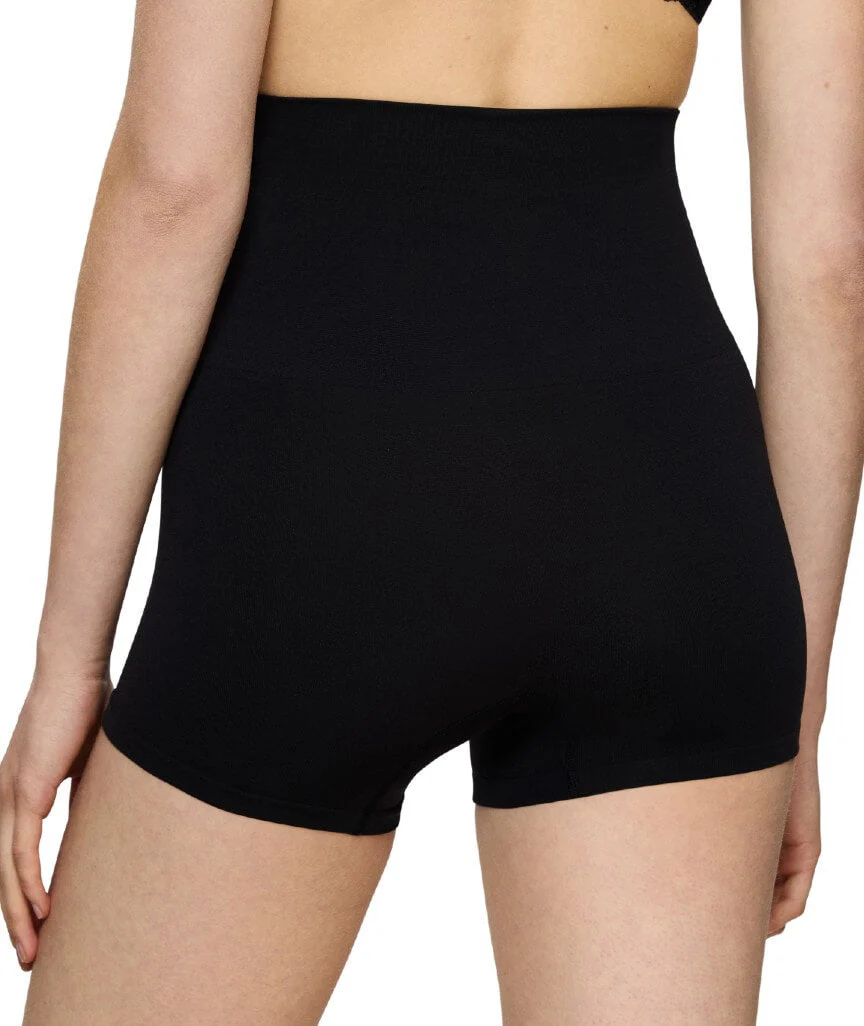 Triumph Soft Sculpt Short Brief - Black - Image 2